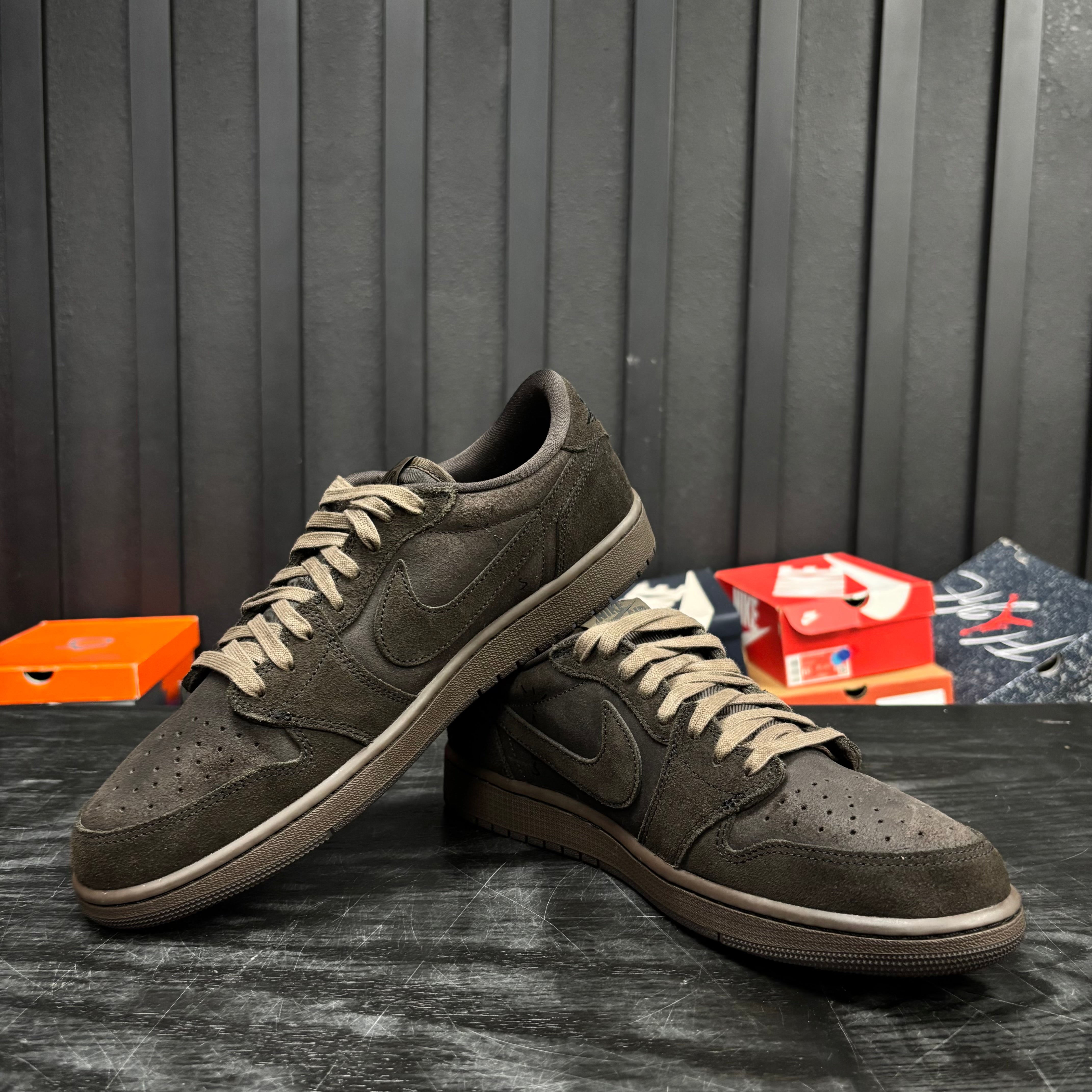 Jordan 1 Retro Low OG SP Travis Scott Velvet Brown - Used - 4702