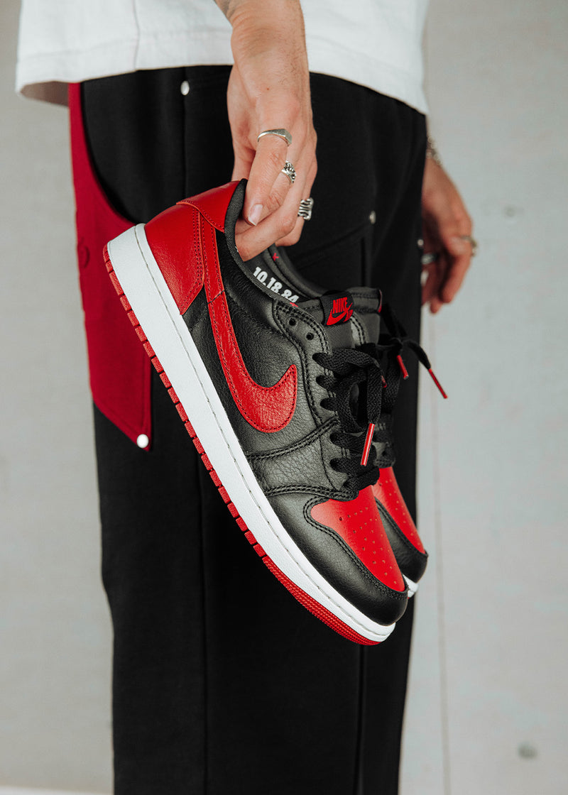 Best Selling Sneakers