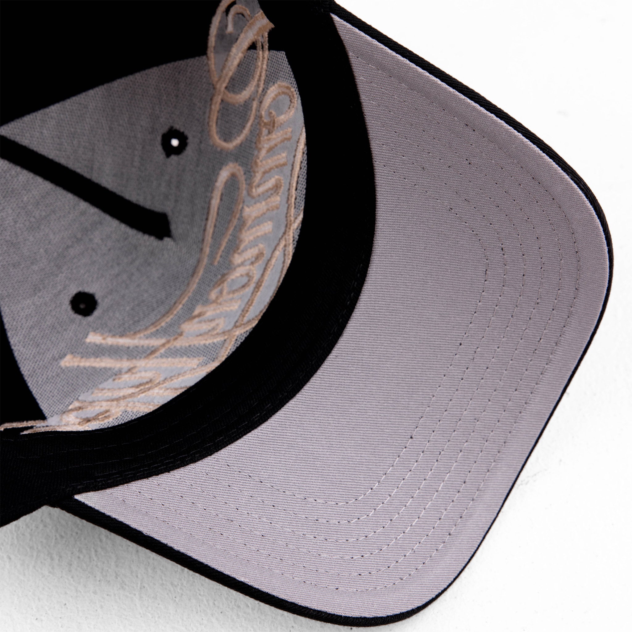 Common Hype Script Hat Black/Cream