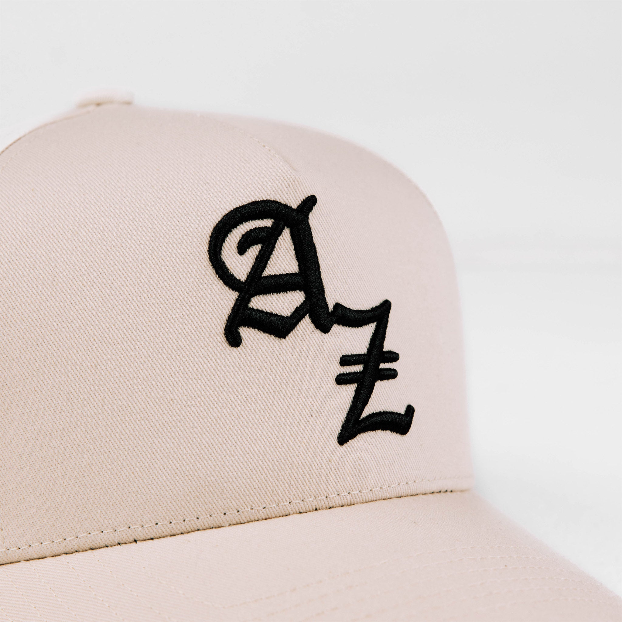 Common Hype AZ Hat Cream