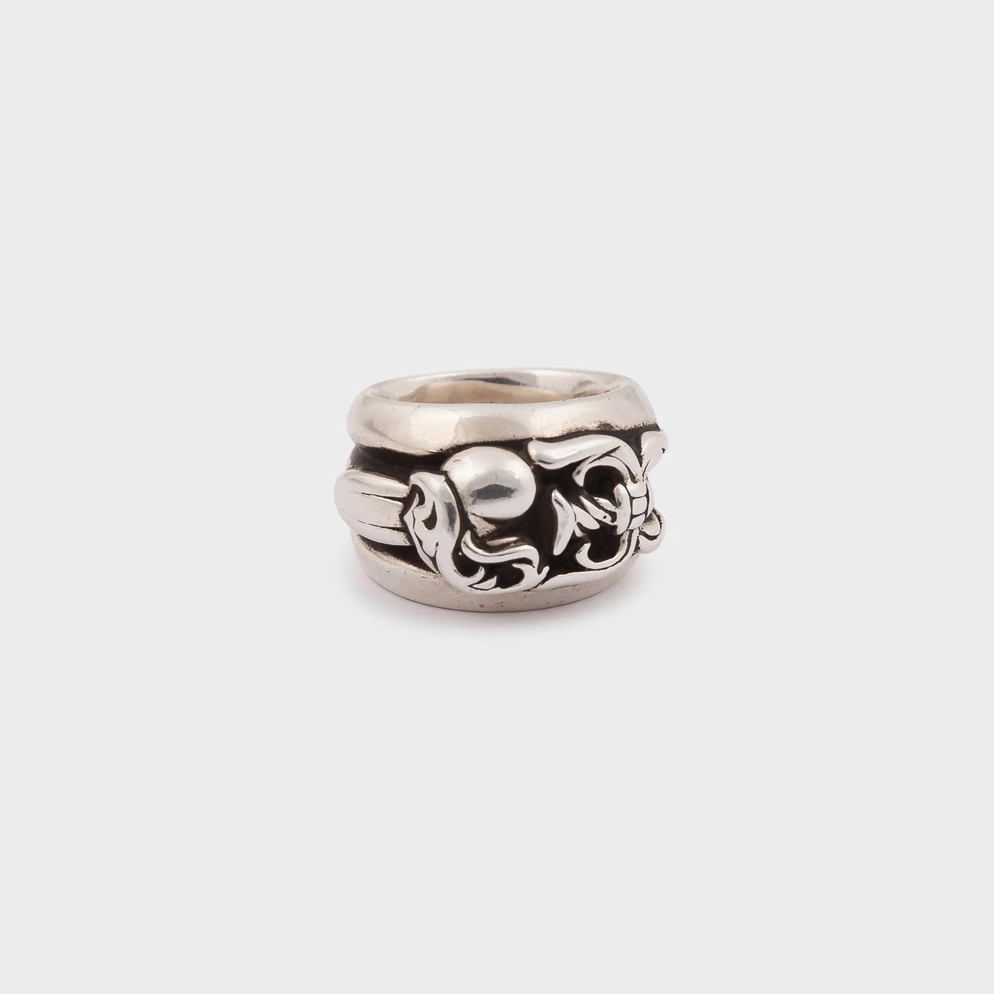 chromeheartsdaggerheartring_0003_Layer42.jpg