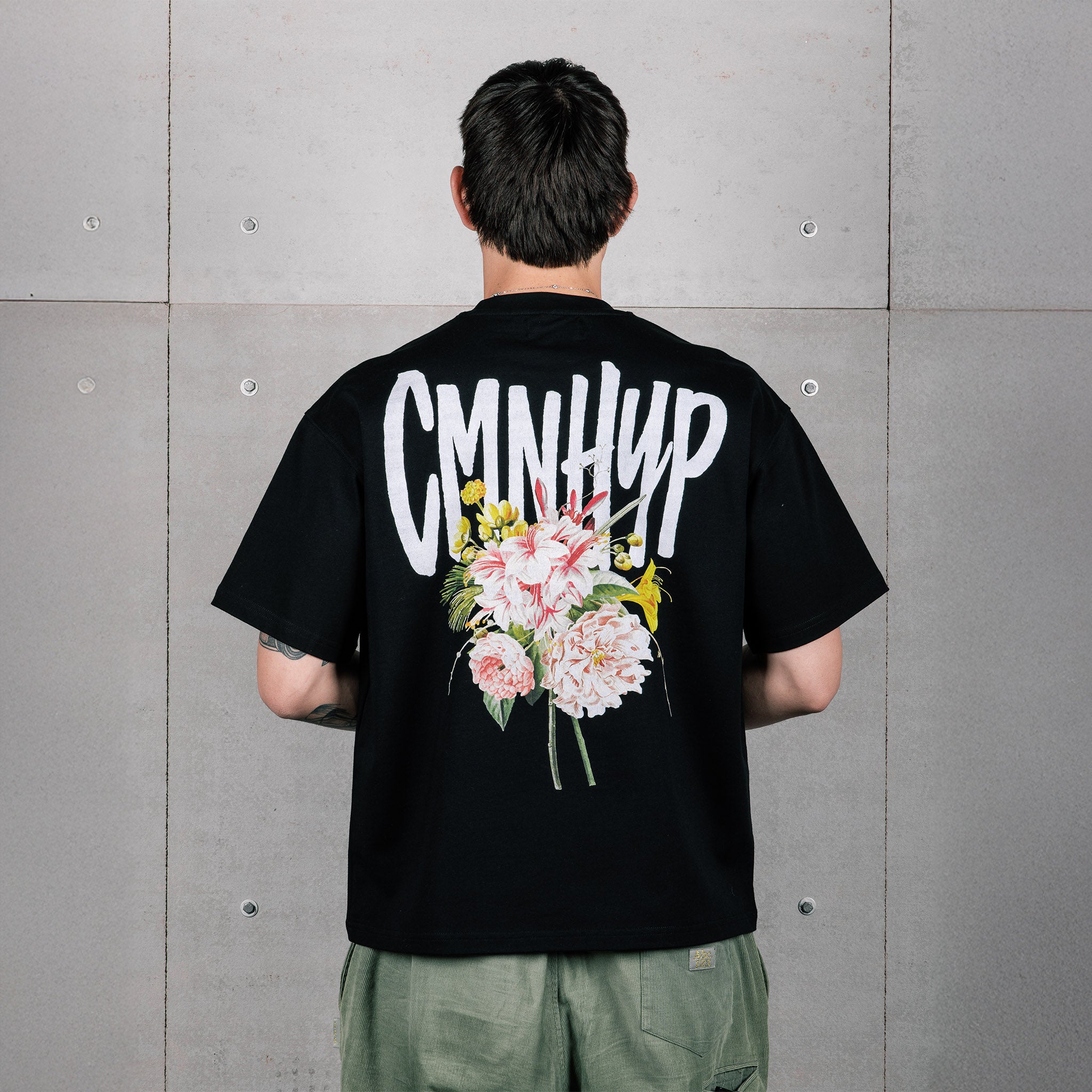 Common Hype Bouquet Tee Black