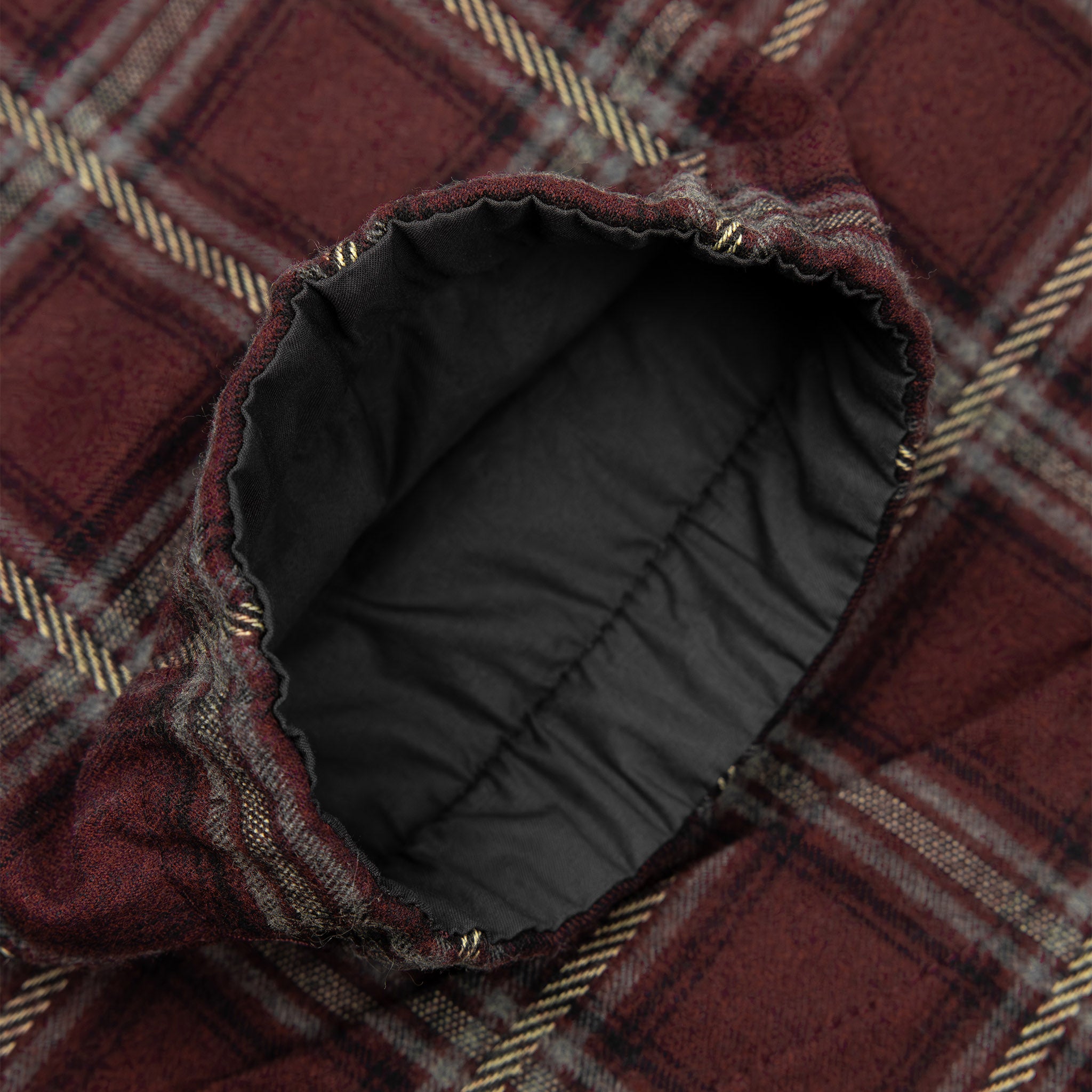 Commons Mulberry Reversible Pullover Flannel