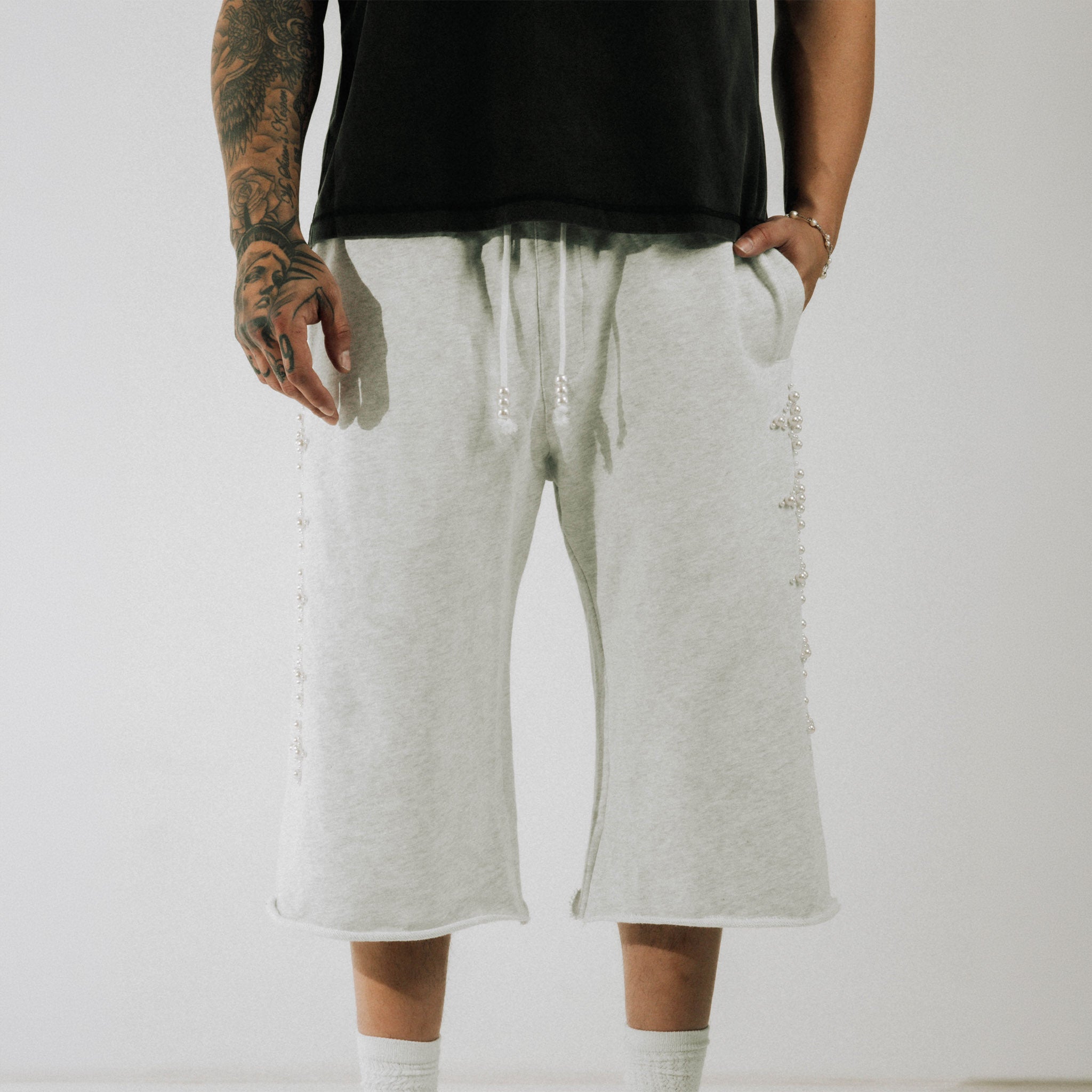 Commons Pearled Star Sweatshort Heather Grey - Common Hype