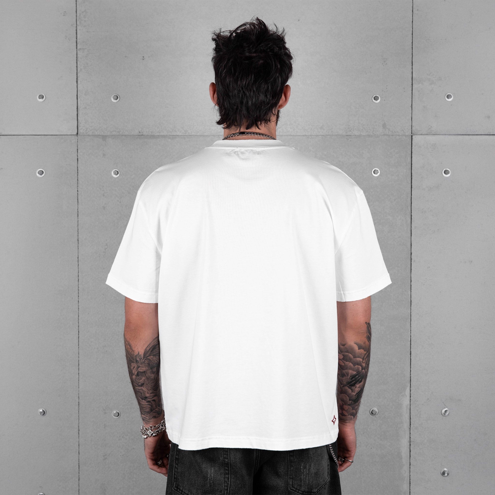 cmnhypwhiteshirt_0000_Generative_Fill_2.jpg