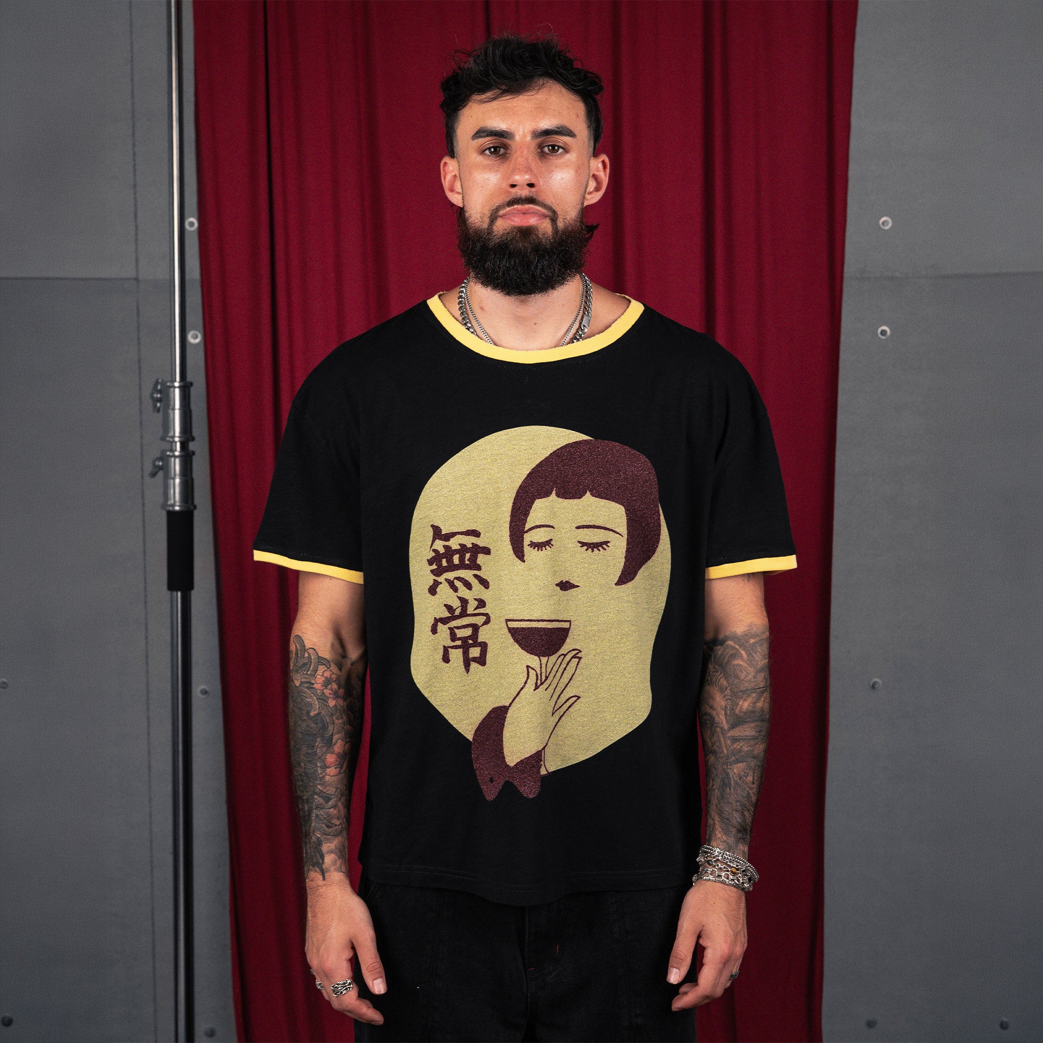 cmnhypyellowshirt_0002_GenerativeFill2.jpg