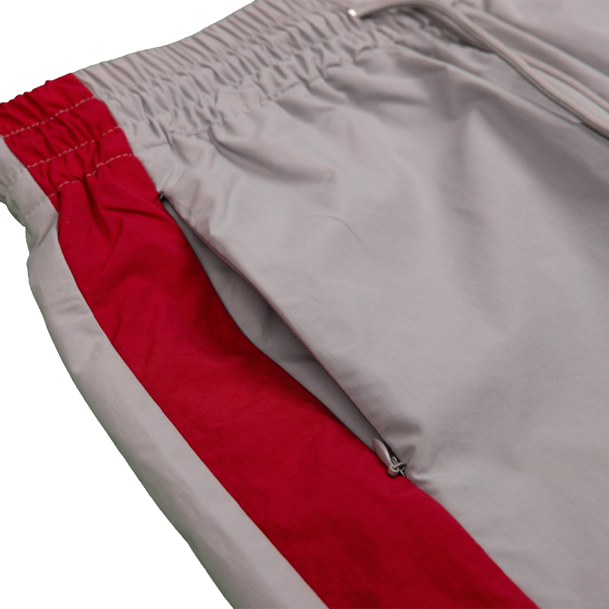 Common Hype 3/4 Nylon Short Grey/Red