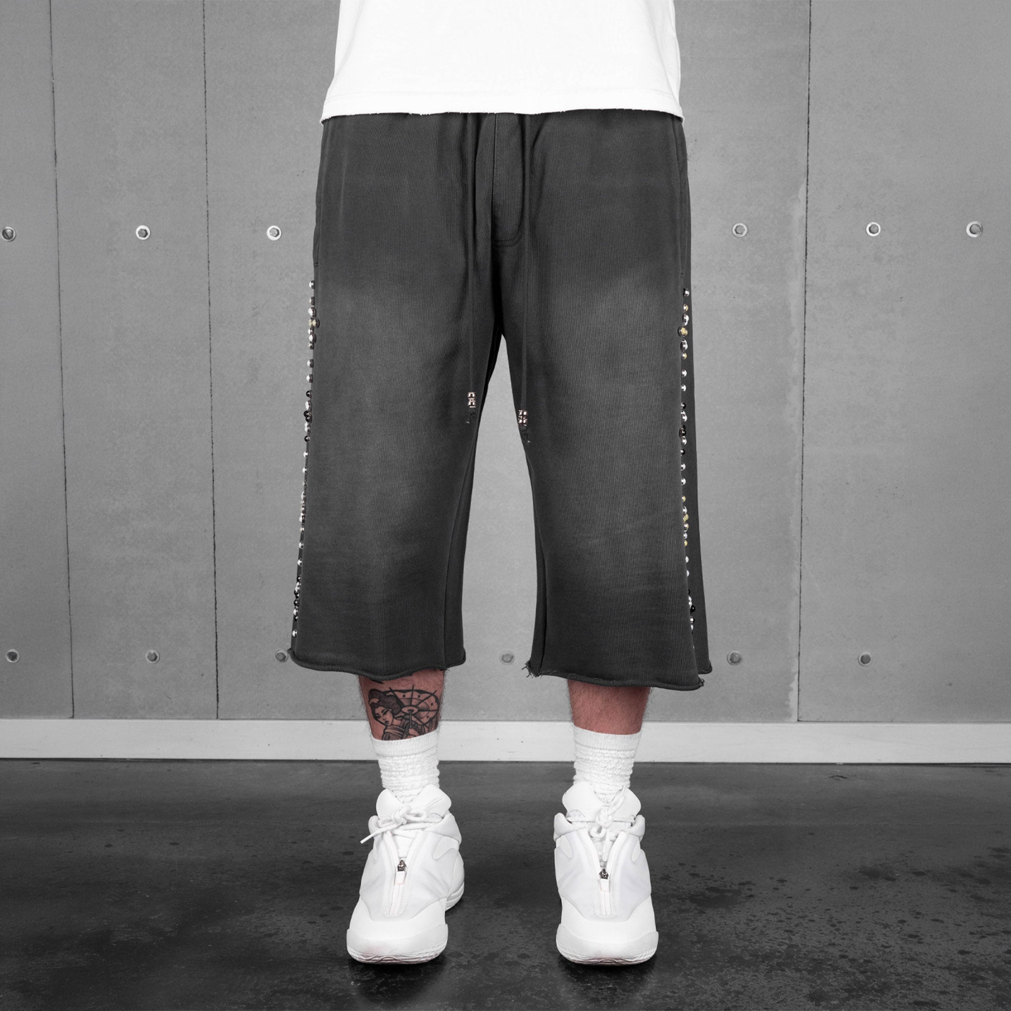 Commons Studios Rivet Sweatshort Concrete