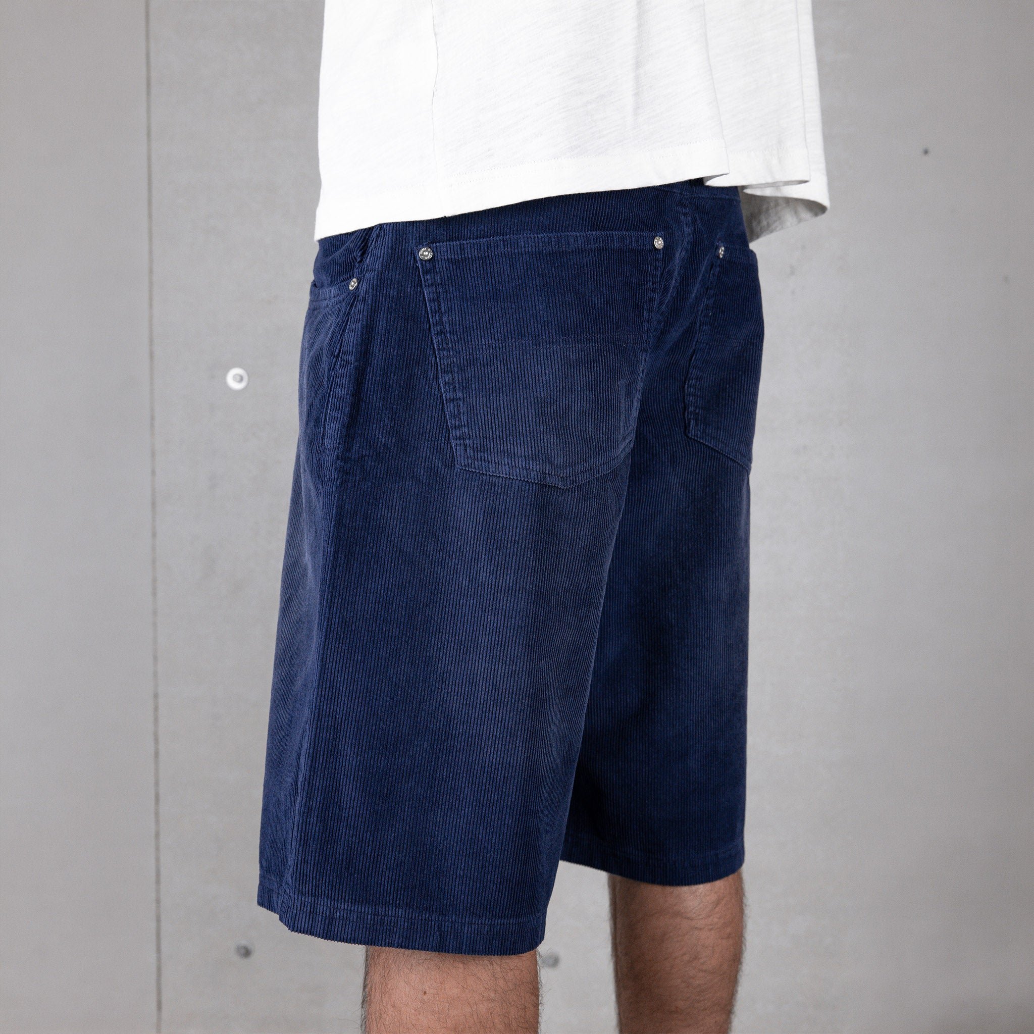 Commons Corduroy Short Washed Navy