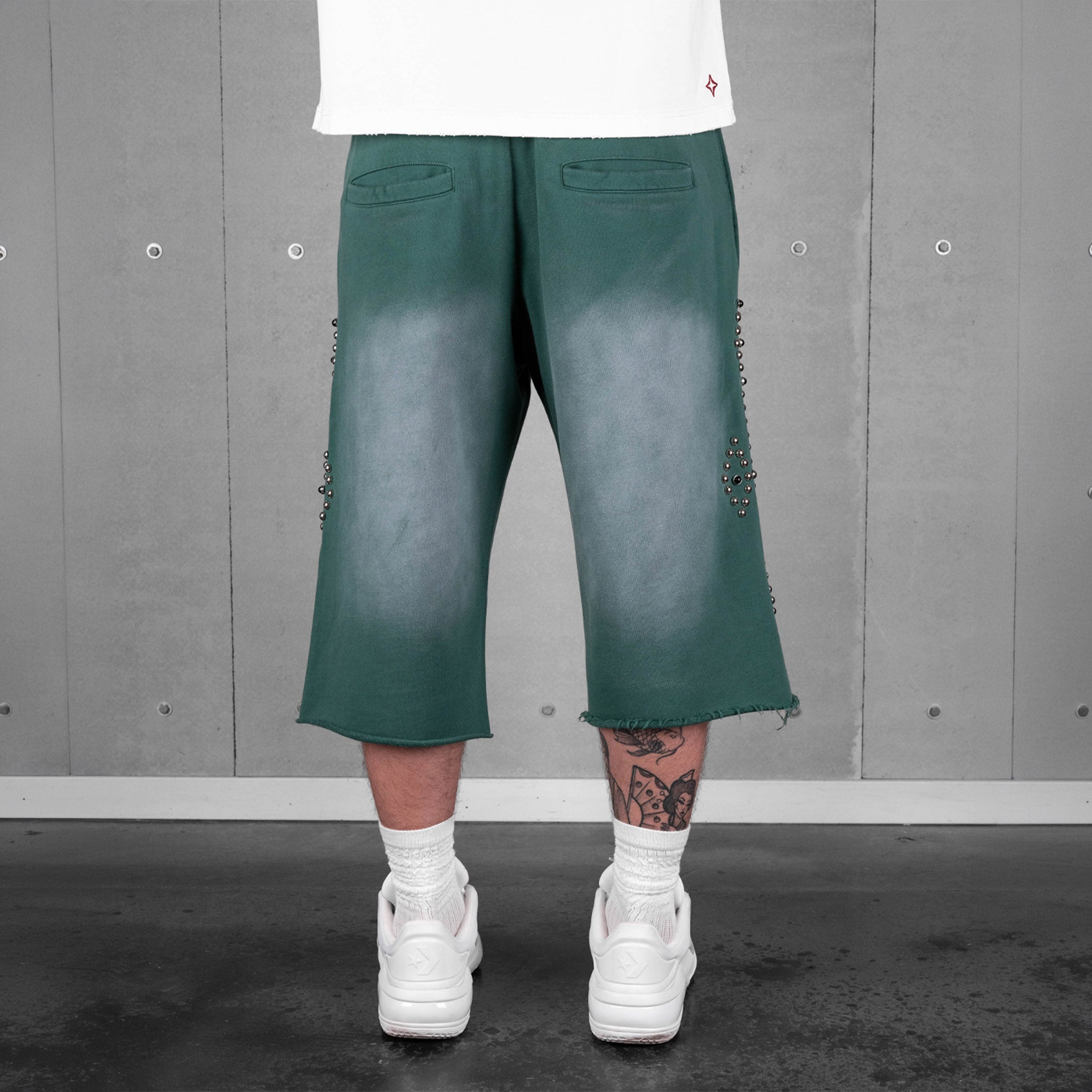 Commons Studios Rivet Sweatshort Faded Green
