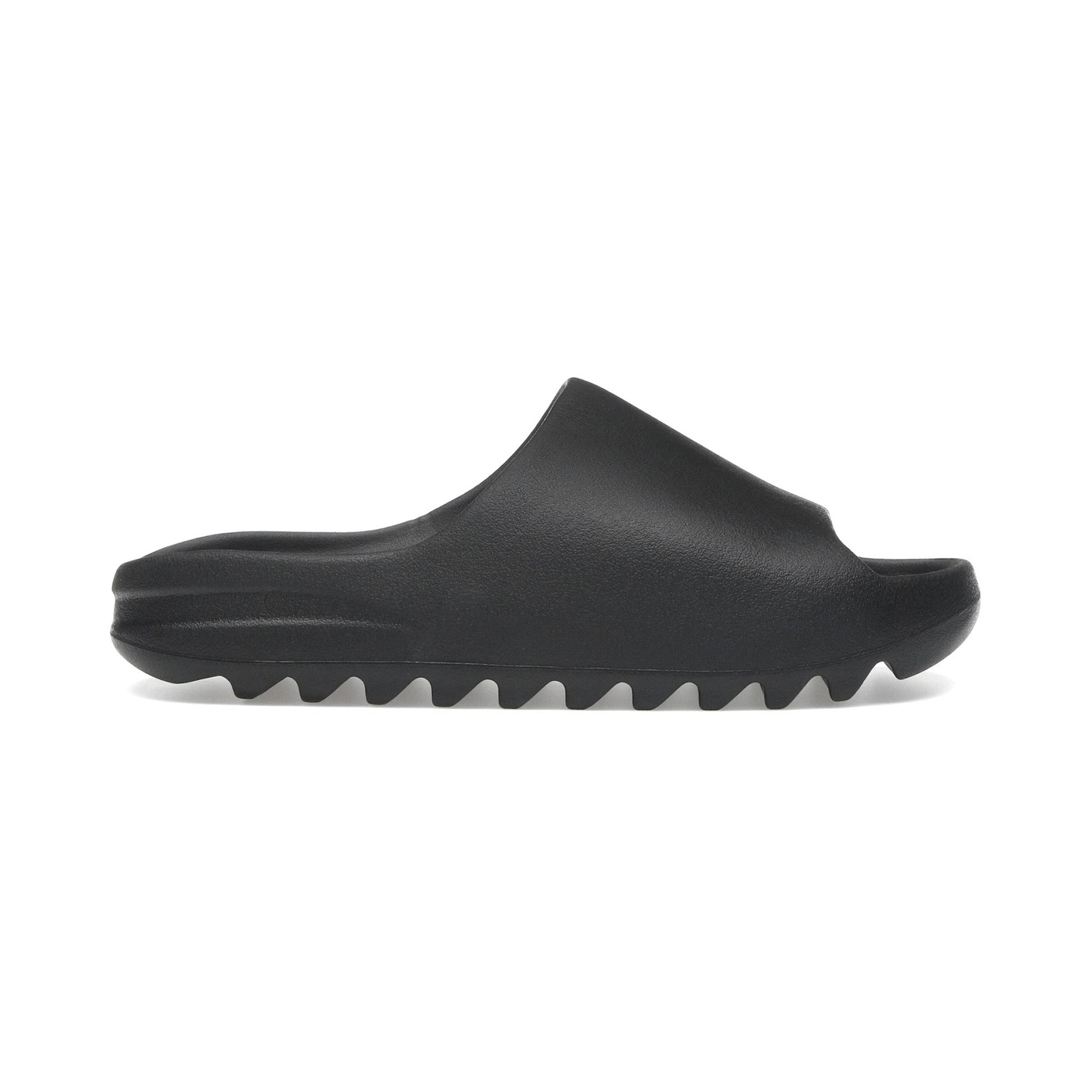 YZY YS-01 Black - Common Hype