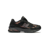 New Balance 2010 Black Iridescent