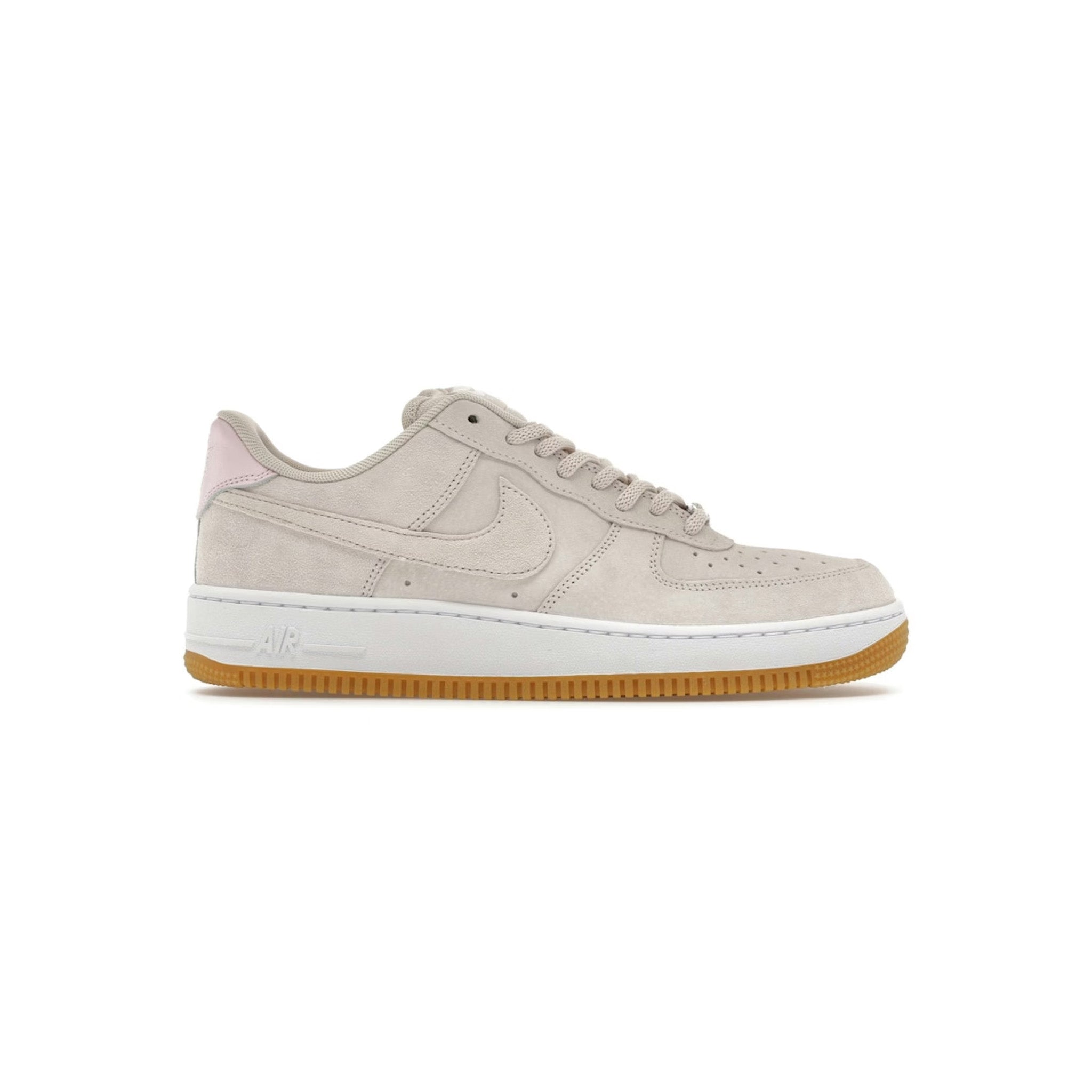 nikeaf1_40a7b311-77ff-4ec7-bf72-b1e7eb2f5542.jpg