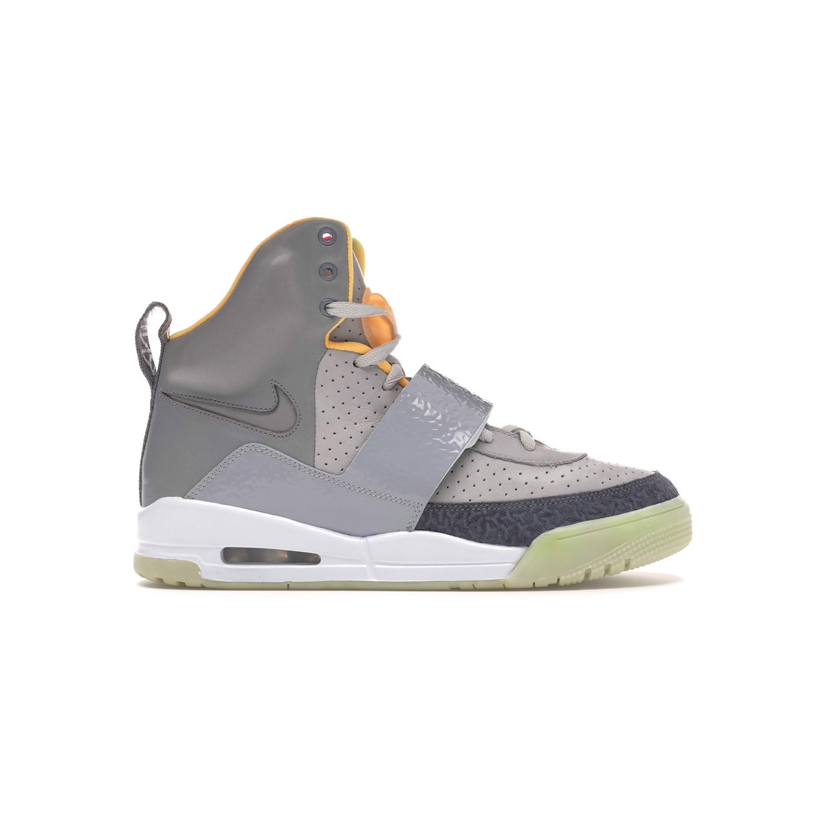 nikeairyeezyzen.jpg?v= 