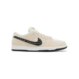 Nike SB Dunk Low Albino &amp; Preto 
