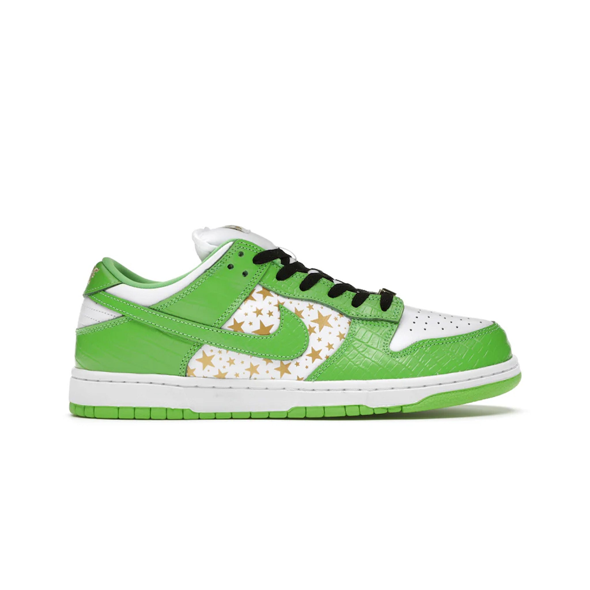 Nike SB Dunk Low Supreme Stars Mean Green (2021) - Common Hype