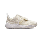 Nike Zoom Field Jaxx SP Travis Scott Sail