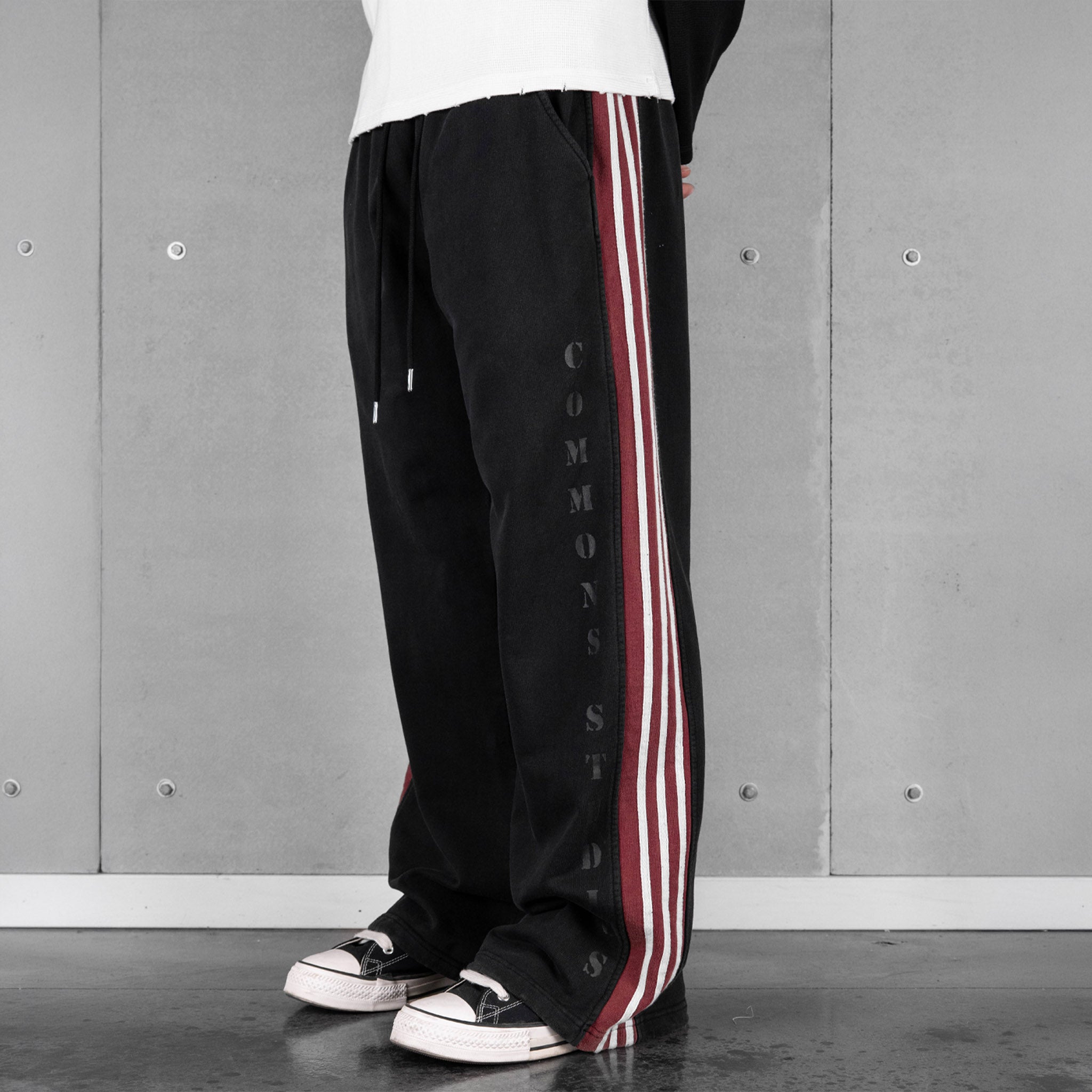 usacmnhypsweats_0001_GenerativeFill2.jpg