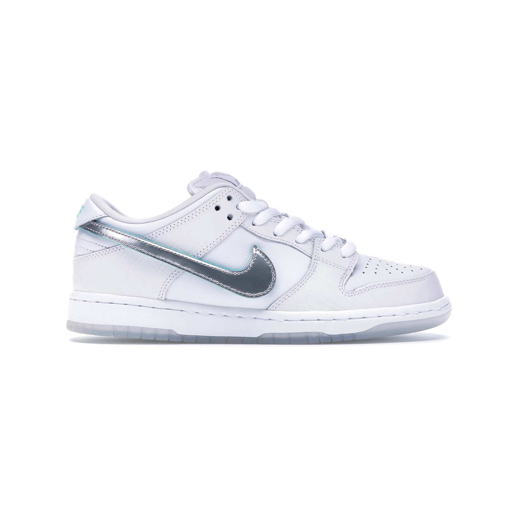 Nike SB Dunk Low Diamond Supply Co White Diamond